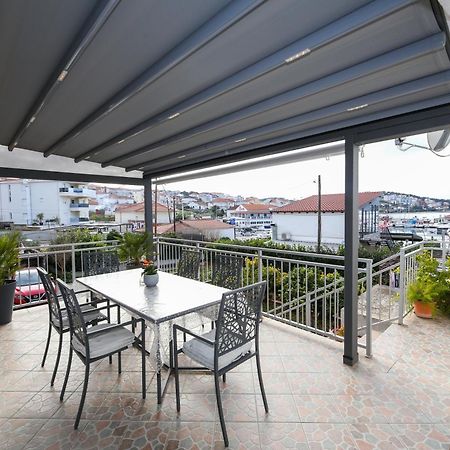 Apartments Vaska Trogir Exterior photo